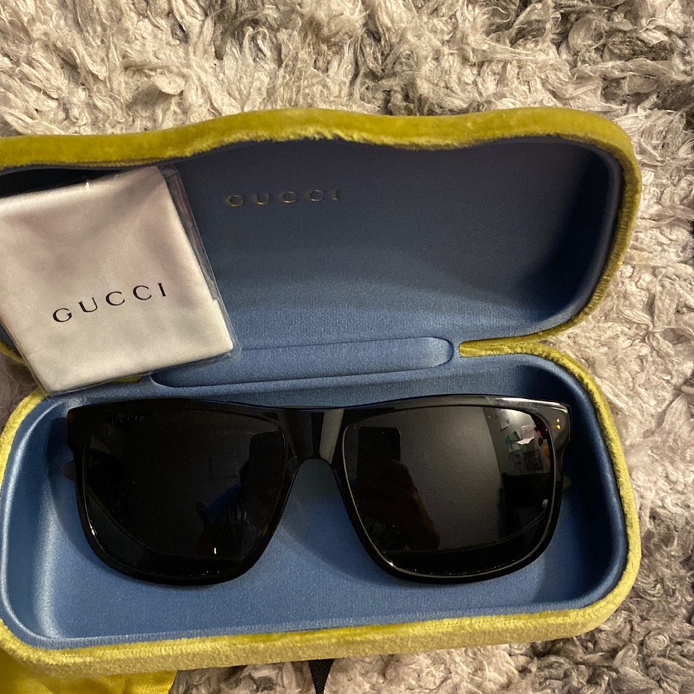 Gucci sunglasses Authentic brand new with tags